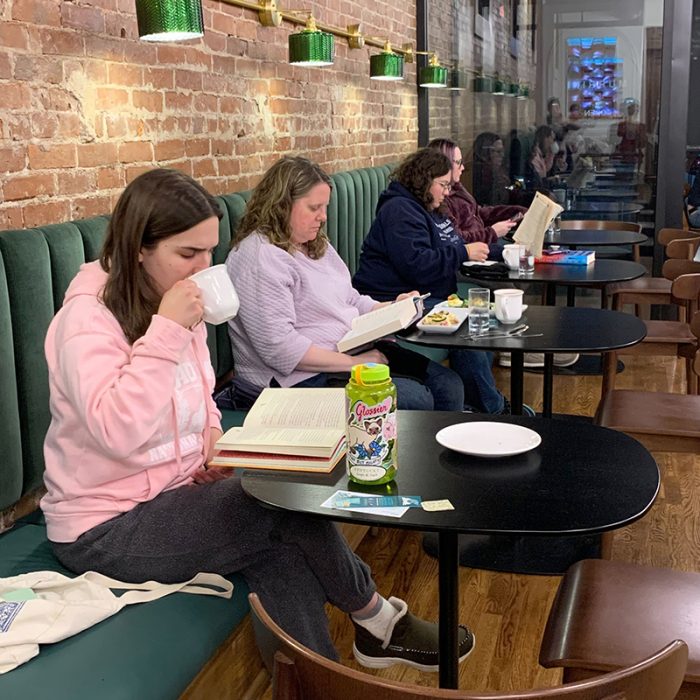 Silent Reading Party at Murrini Café